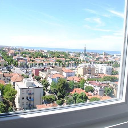 Federico Fellini Apartment Rimini Exterior foto